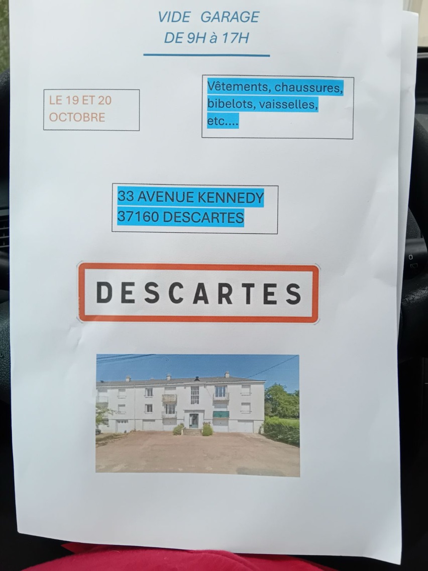 Vide-grenier à Descartes 